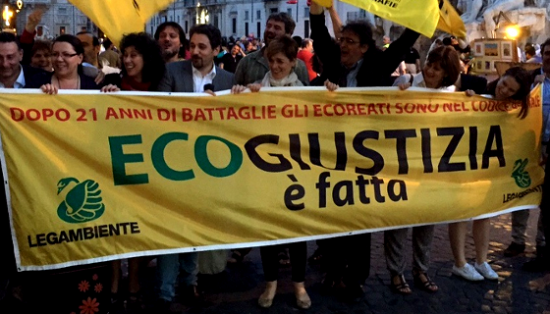 Se rubi all'ambiente…commetti un reato